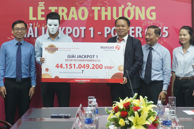 Tại Nha Trang: Vietlott trao giải Jackpot hơn 44,1 tỷ đồng