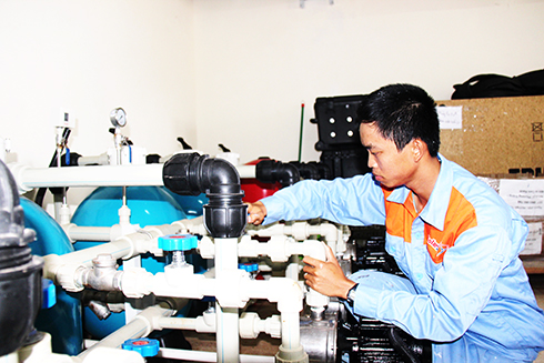 Máy lọc nước biển ở Trường Sa