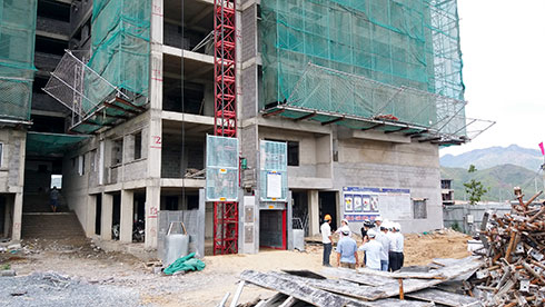 Các công trình xây dựng: Tiềm ẩn nhiều nguy cơ mất an toàn lao động