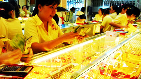 Tiếp tục chìm sâu