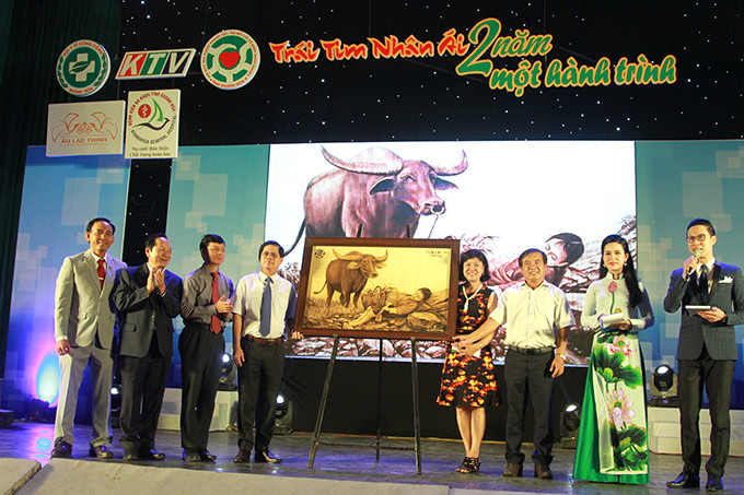 Painting of artisan Vo Van Tang auctioned for VND70 million.