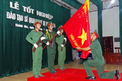 Trường Sĩ quan Thông tin tổ chức tốt nghiệp cho 190 sĩ quan dự bị