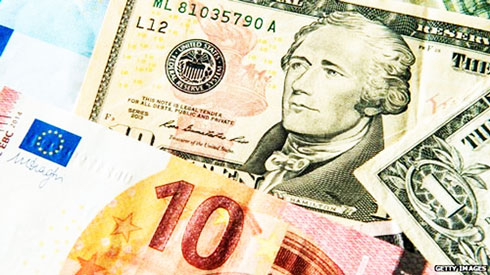 Tỷ giá ngoại tệ ngày 24/7: USD đầy rủi ro