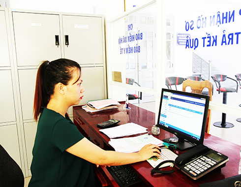 Bảo hiểm xã hội huyện Khánh Vĩnh: Hiệu quả từ giao dịch điện tử