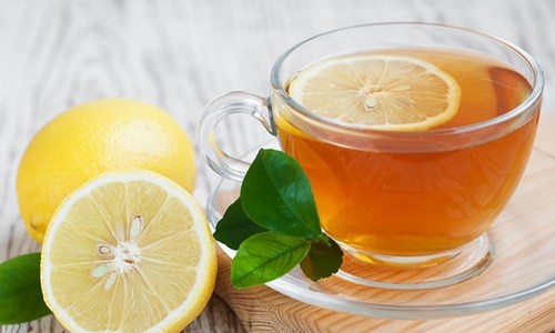 7 lý do nên uống nước chanh mật ong vào buổi sáng