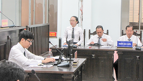 Đẩy mạnh trợ giúp trong tố tụng