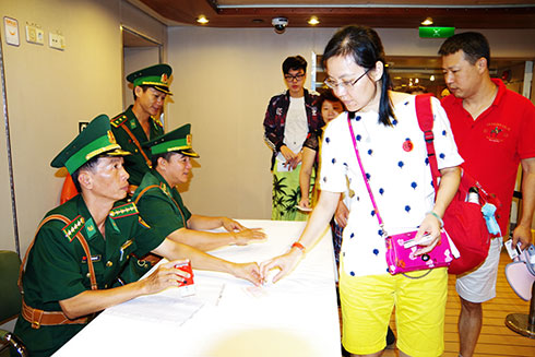 Tiện ích từ hệ thống biên phòng điện tử cảng biển