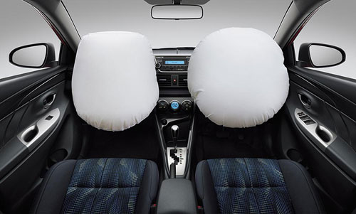 Toyota triệu hồi hơn 11.000 xe tại Việt Nam để bảo đảm chất lượng túi khí