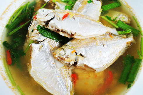 Nước mắm ngon dằm con cá liệt…