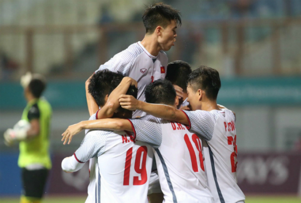 Việt Nam thẳng tiến vào vòng 1/8 Asiad