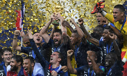 Pháp lên số một, Đức rớt xuống vị trí 15 trên bảng FIFA