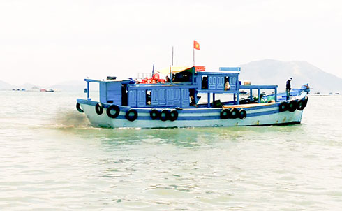 Người đi đò cần mặc áo phao