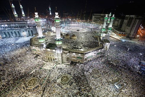 Biển người tới thánh địa Mecca. Ảnh: Reuters.