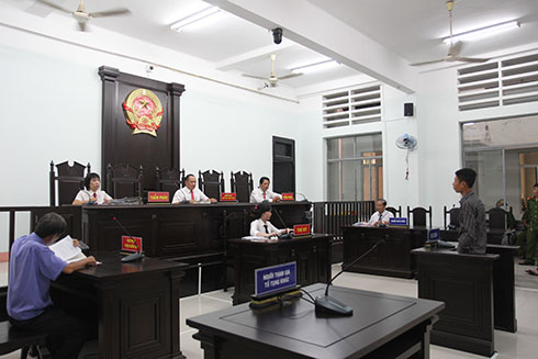 Không bằng lái, tông xe gây chết người