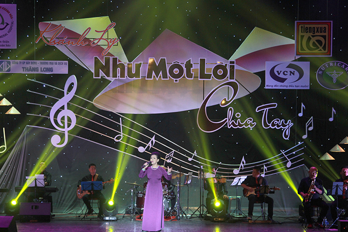 Đêm nhạc &quot;Như một lời chia tay&quot; của ca sĩ Khánh Ly