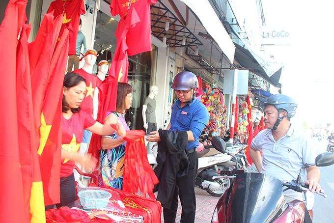 Một điểm bán trên đường Nguyễn Trãi, Nha Trang có ít người mua