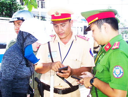 Xử phạt 29 trường hợp vi phạm giao thông qua camera