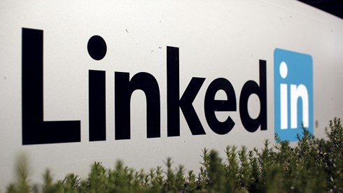 LinkedIn là một mạng xã hội hướng đến những nhà tuyển dụng và doanh nghiệp. (Ảnh: Reuters).