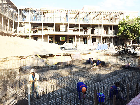 Nha Trang: Dành "đất vàng" cho trường học