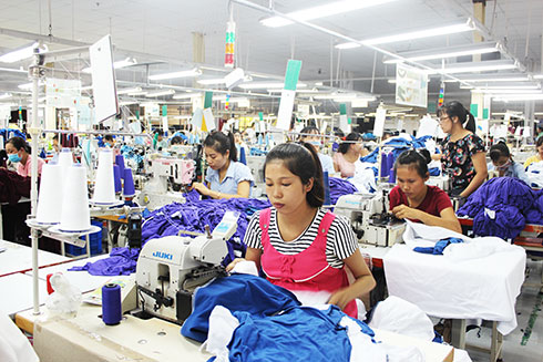 Doanh nghiệp dệt may: Cơ hội và thách thức