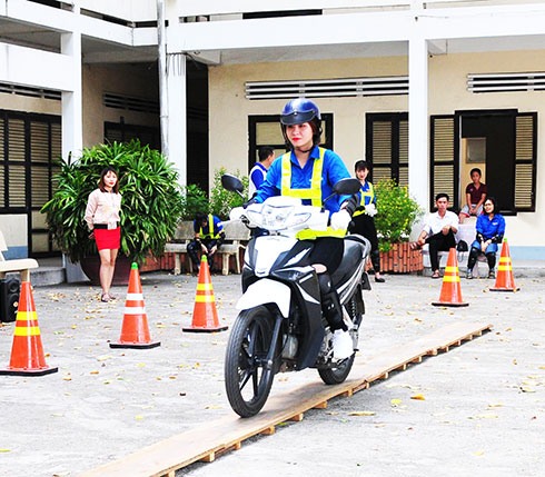 Tuyên truyền an toàn giao thông trong thanh thiếu niên