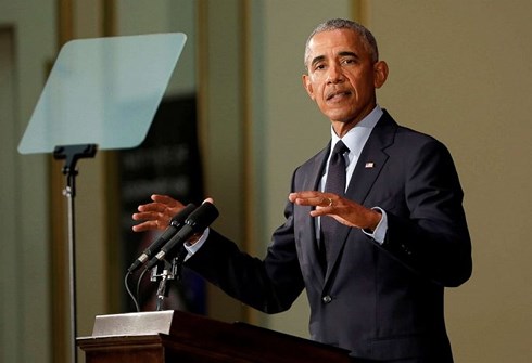 Ông Obama chỉ trích người kế nhiệm gây chia rẽ đất nước, hủy hoại quan hệ giữa Mỹ với các đồng minh và đẩy người Mỹ vào một giai đoạn nguy hiểm.