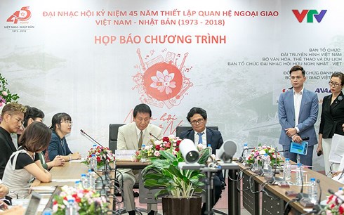 Họp báo giới thiệu chương trình Nhạc hội Việt - Nhật vào chiều 8/9 tại Hà Nội.