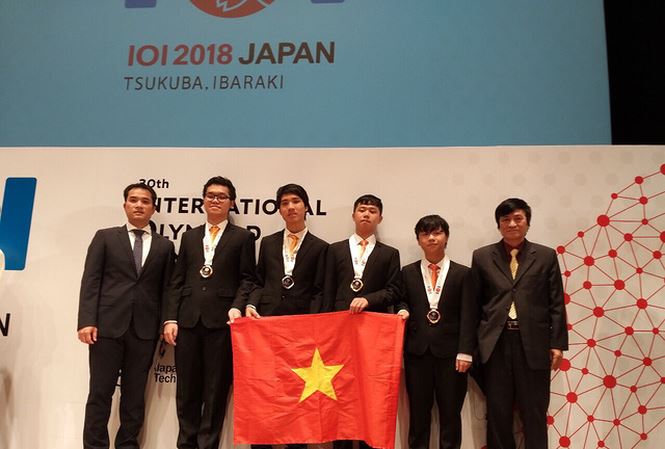4/4 học sinh của Việt Nam đều đoạt Huy chương Olympic Tin học quốc tế