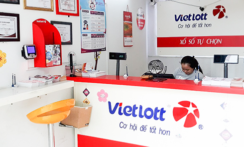 Một điểm kinh doanh xổ số điện toán ở Nha Trang. Ảnh: Vĩnh Lạc