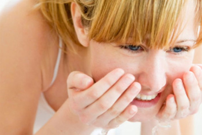 6 bước làm đẹp da trước khi đi ngủ