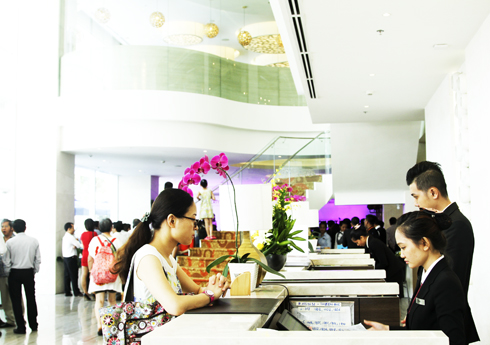 Hệ thống quản lý lưu trú thường xuyên quá tải