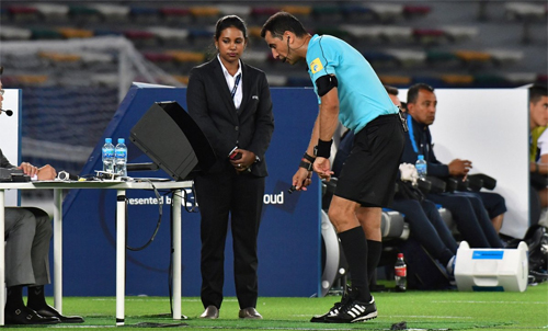 Tuyển Việt Nam sắp có sự hỗ trợ của VAR tại Asian Cup