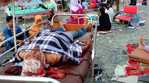 Động đất sóng thần Indonesia gây ra thương vong tăng khủng khiếp. Ảnh: Reuters
