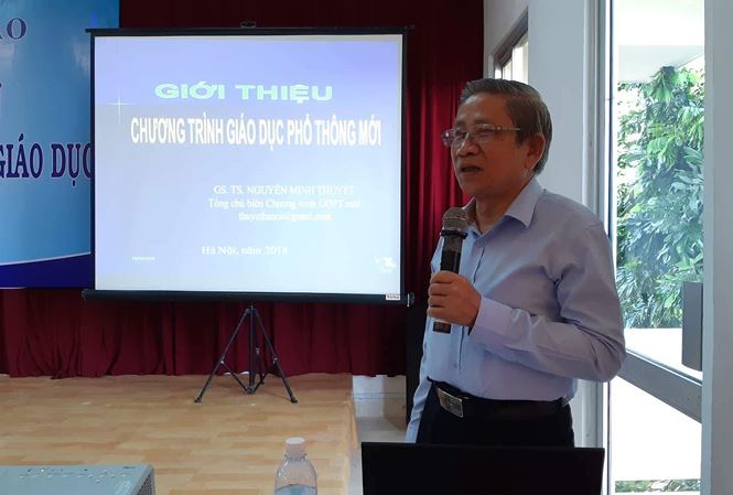 GS Nguyễn Minh Thuyết cho biết, sẽ công bố chương trình Giáo dục phổ thông mới vào tháng 10