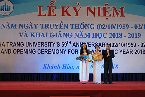 Trường Đại học Nha Trang khai giảng năm học mới