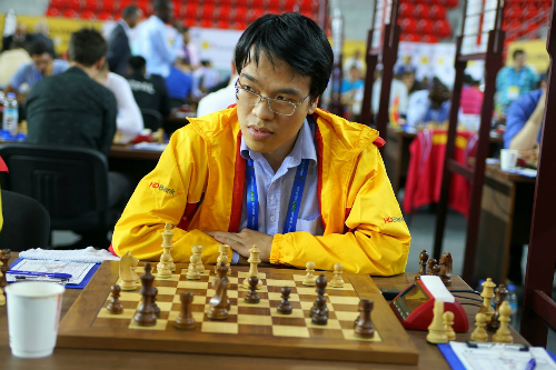 Quang Liêm và đồng đội tìm lại niềm vui chiến thắng sau ba vòng liên tiếp chỉ hòa và thua. Ảnh: Paul Truong.