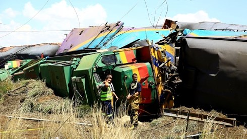 Hiện trường một vụ tai nạn tàu hỏa ở Nam Phi hồi đầu năm 2018. Ảnh: CBC.