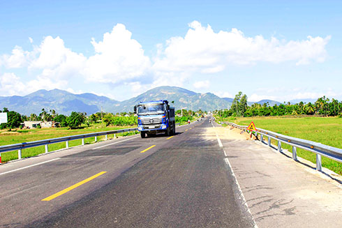 Đề xuất mở rộng tuyến tránh Diên Khánh