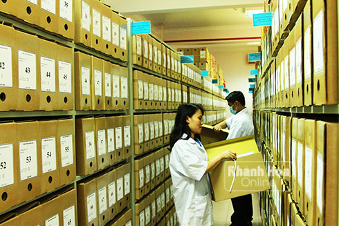 Chuyện nghề lưu trữ hồ sơ