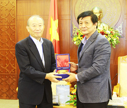 Ông Trần Sơn Hải tiếp đoàn công tác ngoại giao Nhật Bản