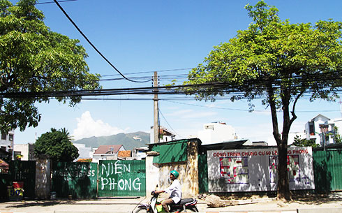 Lô đất 50 Lê Hồng Phong đã bỏ hoang 15 năm.