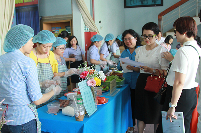 11 đội tham gia hội thi nấu ăn do Công đoàn cơ sở Sở Văn hóa và Thể thao tổ chức