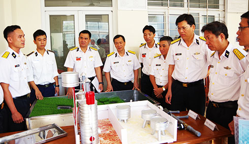 Học viện Hải quân: Hội thi sáng kiến, cải tiến mô hình huấn luyện