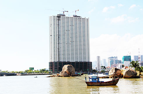 Dự án Mường Thanh Khánh Hòa đã hoàn thành việc “cắt ngọn”.