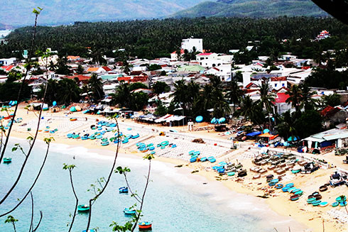 Thuyền thúng làng chài Xuân Hải