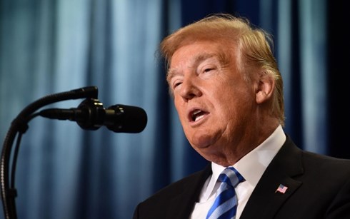 Tổng thống Trump muốn ngừng cấp quyền công dân cho một số trẻ sơ sinh ở Mỹ