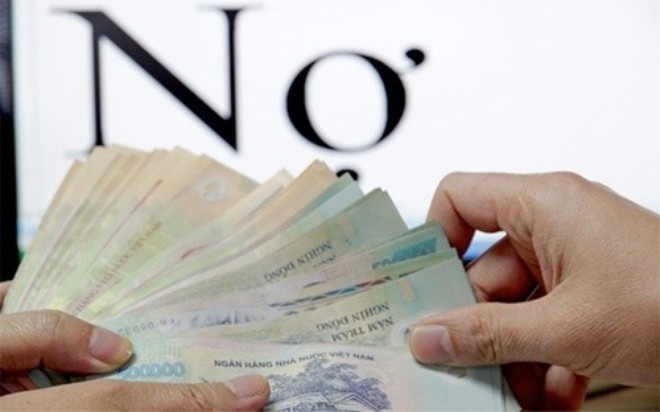 Bị "khủng bố" vì nợ tiền lãi 5 triệu đồng