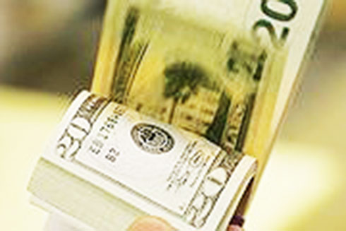 Vietcombank tăng mạnh giá mua - bán USD