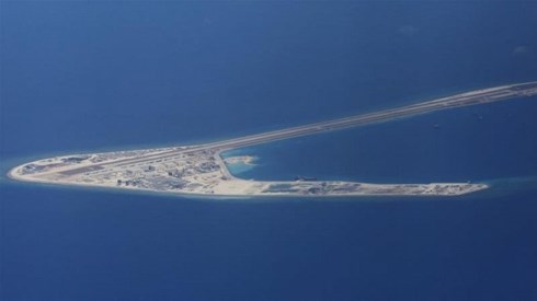 Mỹ kêu gọi Trung Quốc rút hệ thống tên lửa khỏi các thực thể tranh chấp ở quần đảo Trường Sa.