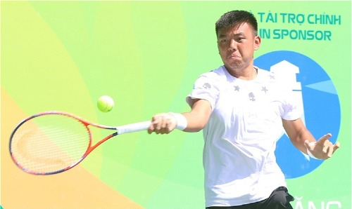 Hoàng Nam vừa trở thành tay vợt Việt Nam đầu tiên vào top 400 ATP.